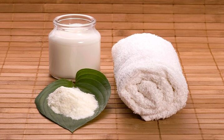Baking soda and a towel for a compress to enlarge the penis