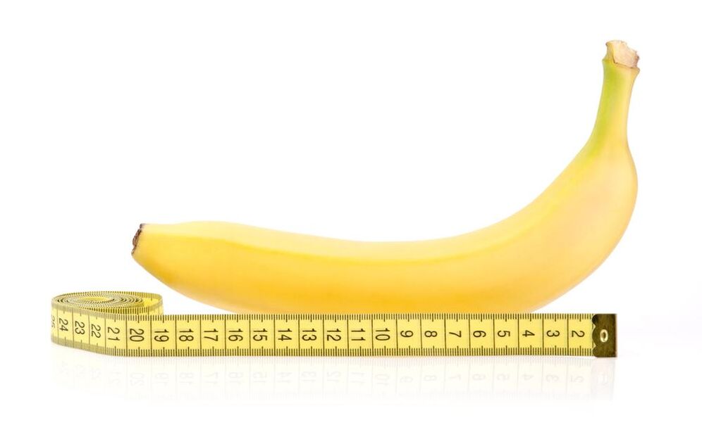 A banana and a centimeter simulate the enlargement of the penis